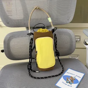 Lightweight water bottle bag outdoor sports crossbody phone bag versatile fashion color