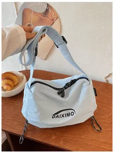 Borsa a tracolla in nylon azzurro da donna, borsa casual giornaliera con chiusura lampo.