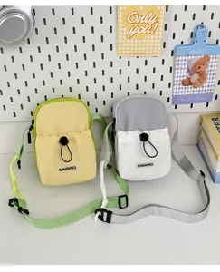 Bolso cruzado mini estilo coreano dopamina diseño fresco para teléfono al aire libre.
