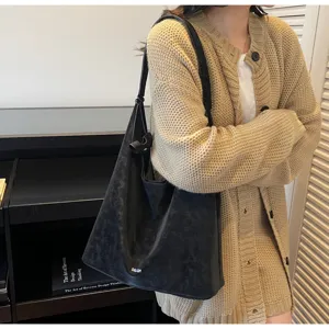 Casual large capacity retro shoulder bag for women autumn winter fashion slouchy tote handbag