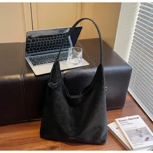 Black leather hobo bag for women, large capacity retro underarm shoulder tote handbag.