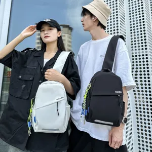 Unisex Umhängetasche für Radfahren, Wandern und Outdoor-Sport Reisen. Kompakter Rucksack.