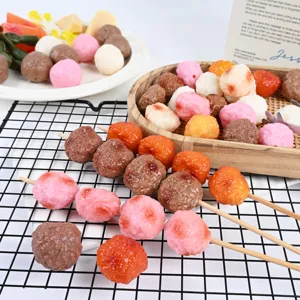Brochettes de boulettes de viande de simulation PVC accessoires de nourriture modèle 1pc