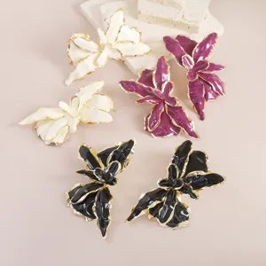 Chic enamel flower earrings for women, stylish statement floral drop earrings with gold edge.