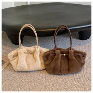 Borsa a spalla in peluche soffice da donna, grande capacità, borsa invernale sotto l'ascella in due colori.
