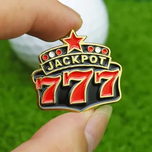 Marqueur de balle de golf détail émail métal clip de chapeau design jackpot 777