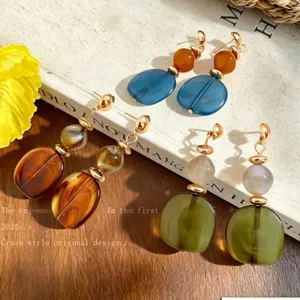 Retro acrylic long stud earrings, unique design light luxury fashion jewelry for women.