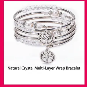 Natuerliches Kristall mehrschichtiges Wickelarmband mit Perlen und Lebensbaumhaenger.