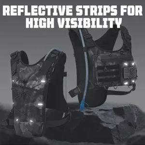 Taktischer Trinkrucksack Brusttasche mit Reflektorstreifen für Laufen und Outdoor-Sport.
