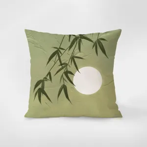 Nahaufnahme des traditionellen chinesischen Bambus- und Mond-Druck Kissenbezugs im Detail.