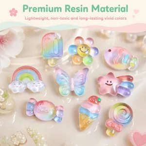 Breloques en résine colorée accessoires DIY pour chaussures, coques de téléphone et bijoux.