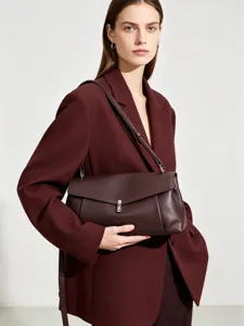 Bolso Bandolera de Cuero Genuino para Mujer Bolso de Hombro Cuadrado Pequeño con Solapa Cuero de Vaca de Primera Capa