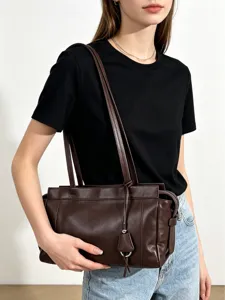 Klassische braune Damen Umhängetasche im Retro-Stil, elegante Schultertasche für den Alltag.