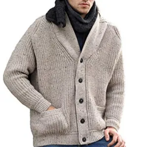 Herren grobgestrickte Cardigan Jacke mit Schalkragen Langarm und praktischen Taschen.