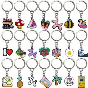 Conjunto de llavero de PVC suave creativo de dibujos animados, colgante de bolso bonito.