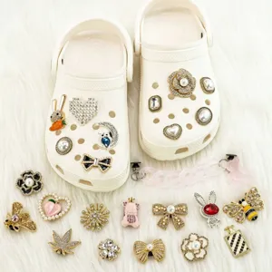 Abalorios de Metal Strass Perla para Zapatos Zuecos DIY Sandalias Zapatillas Accesorios de Decoración