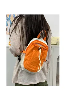 Sac à dos à cordon bicolore élégant pour le sport en plein air, style orange et blanc.