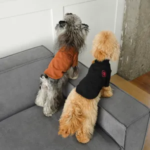 Simpatico vestito per cani da compagnia inverno cotone caldo maglione due zampe ricamo occhi.