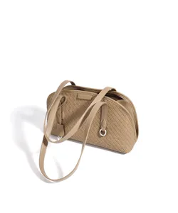 Bolso de hombro Boston de cuero tejido clásico, elegante bolso de mano para el trabajo.