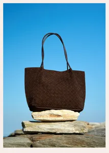 Brown suede woven shoulder bag, large capacity casual tote bag for women daily use.