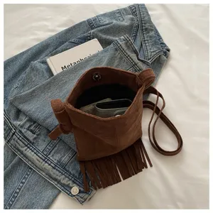 Bolso bandolera de ante con flecos vintage bohemio para mujer, bolso de hombro para teléfono.