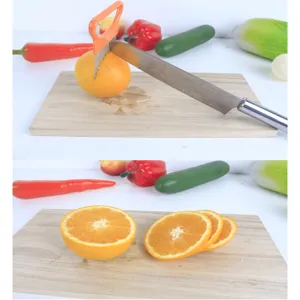 Stainless steel onion holder slicing assistant kitchen tool for vegetables and fruits detail view