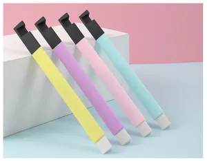 Kleurrijke creatieve gum pen met strak pastel design, ideaal voor school en dagelijks gebruik.