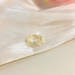 Alloy Rhinestone Flower Ring For Women Elegant Sweet Floral Clear Crystal Finger Ring Statement Wedding Party Jewelry