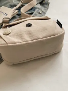 Casual solid color nylon crossbody bag waterproof shoulder bag for women daily use