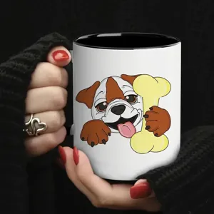Vista detallada de taza de cerámica blanca con linda ilustración de bulldog y borde negro