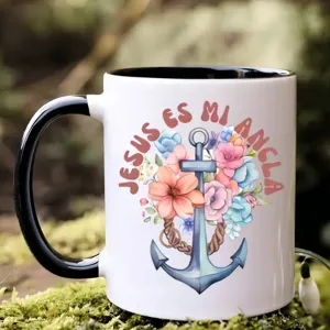 Tasse a cafe en ceramique avec design d'encre florale et texte inspirant, ideale pour le bureau.