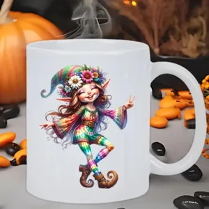 Weißer Keramik Kaffeetasse mit bunten Fantasy Elf Druck für Büro und täglichen Gebrauch.