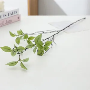 Künstlicher Lotusblatt-Zweig Detailaufnahme, ideal für Heimblumenschmuck und Dekoration.