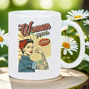 Λευκή κεραμική κούπα καφέ με vintage σχέδιο women power για γραφείο και σπίτι.