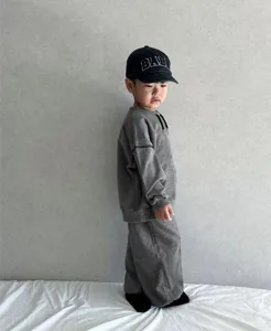 Boys grey sweatshirt set children casual tracksuit with long sleeve pants and hat