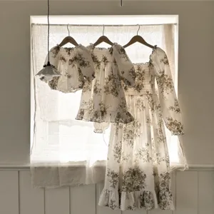 Korean vintage floral baby long sleeve romper and dress set for autumn sweet toddler clothing.