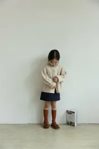 Cardigan maglione lavorato a maglia colorato autunno inverno per bambini, dettagli comodi eleganti.