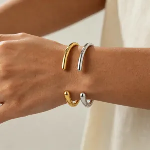 Minimalist Stainless Steel Open Bangle Bracelet Gold Silver Plated Smooth C-Shape Wristband Fashion Jewelry