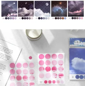 Detailansicht von Sternenhimmel und Wolken Tagebuch Aufkleber Set, ästhetische Briefpapier Deko.