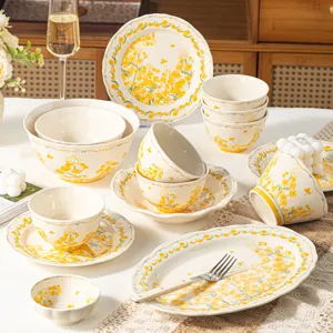 Assiette en Céramique Japonaise Glaçure Jaune Fleur de Colza Assiette Plate Compatible Micro-ondes Vaisselle