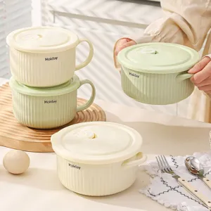 Ciotola per ramen in ceramica con coperchio e manico, set di zuppa minimalista per la cucina.