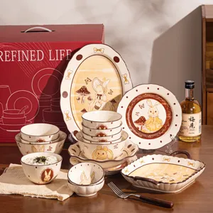 Prachtige vintage konijn keramisch servies set, schalen en borden voor thuis.