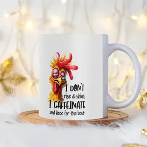 Tasse à café en céramique drôle avec illustration de poulet endormi et citation pour le bureau.