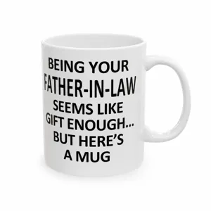 Weißer Keramik Kaffeebecher mit lustigem Text für Schwiegervater, perfektes Weihnachtsgeschenk.