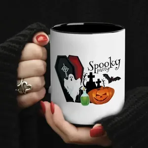 Taza de café de cerámica de Halloween con estampado de fantasma ataúd calabaza, borde negro.