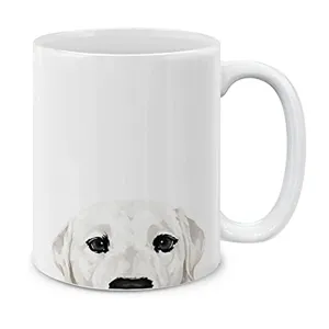 Tazza da caffè in ceramica bianca con dettaglio di illustrazione di cane carino, ufficio.
