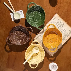 Ciotola in ceramica con due manici decoro schizzato ciotola per noodle creativa e irregolare