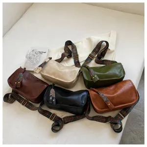 Soft leather casual crossbody pillow bag, stylish solid color shoulder bag for women daily wear.