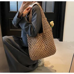 Handgefertigte hohle Papierkordel Schultertasche stilvolle lässige Tote Handtasche für Urlaub
