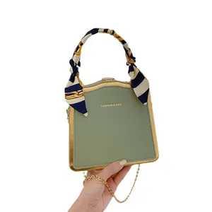 Elégant sac de soirée pour femme poignée foulard chaîne dorée sac bandoulière carré